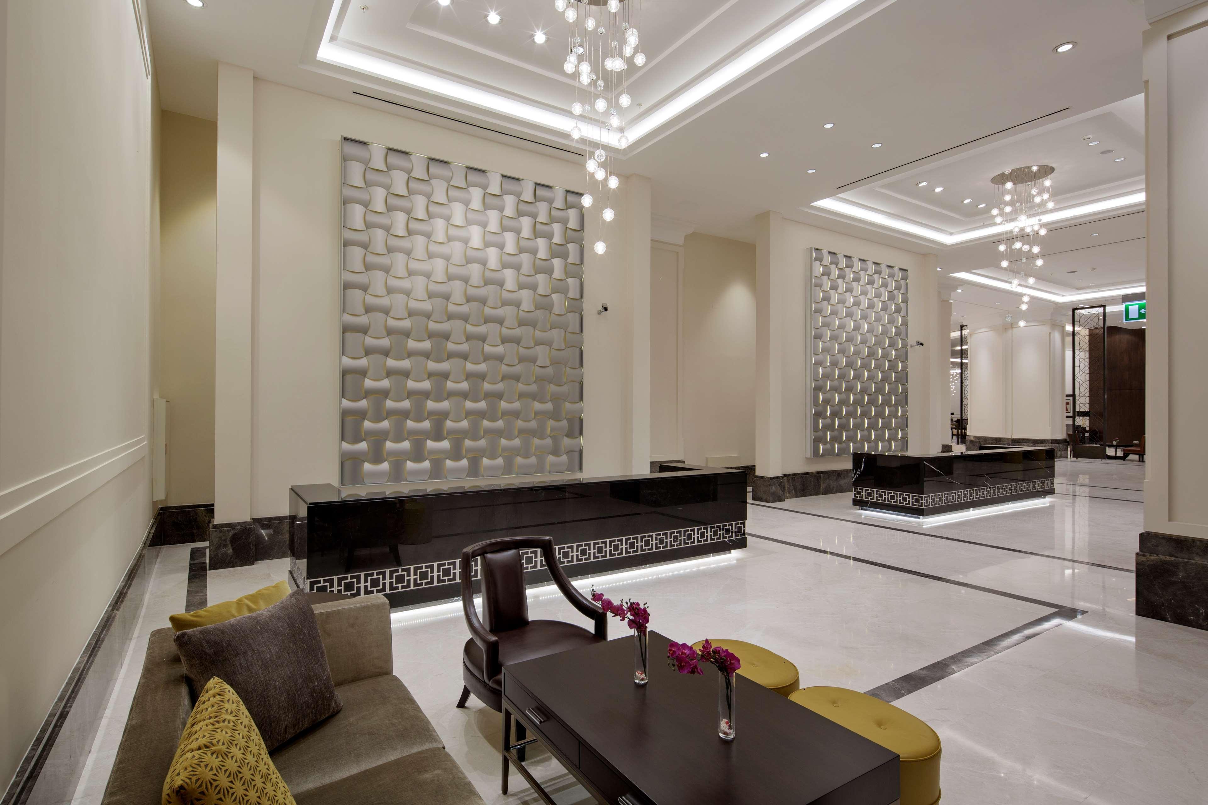 Hotel Hilton Istanbul Bomonti Exterior foto Lobby