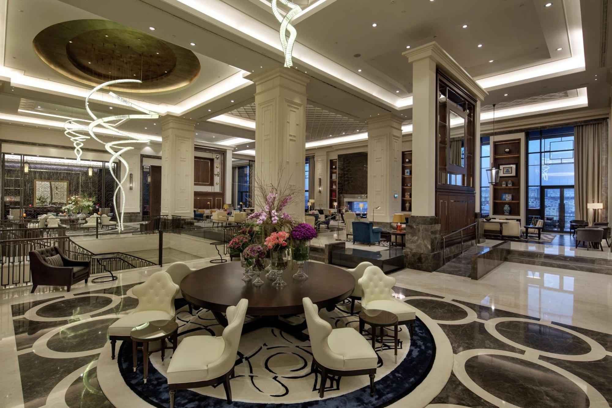 Hotel Hilton Istanbul Bomonti Exterior foto Lobby